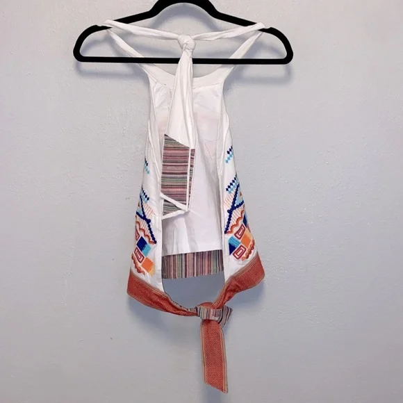 Altar’d State Size Extra Small White Embroidered Lined Tie-Back Halter Top 3451 - Picture 4 of 10